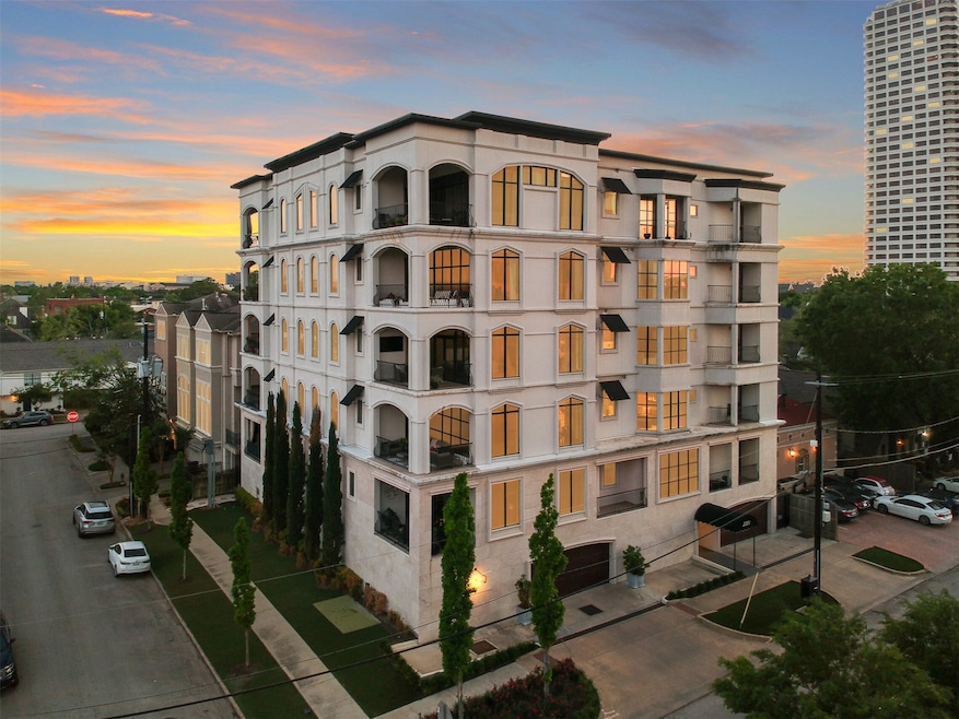 Chateau 10 is a spectacular mid-rise in the heart