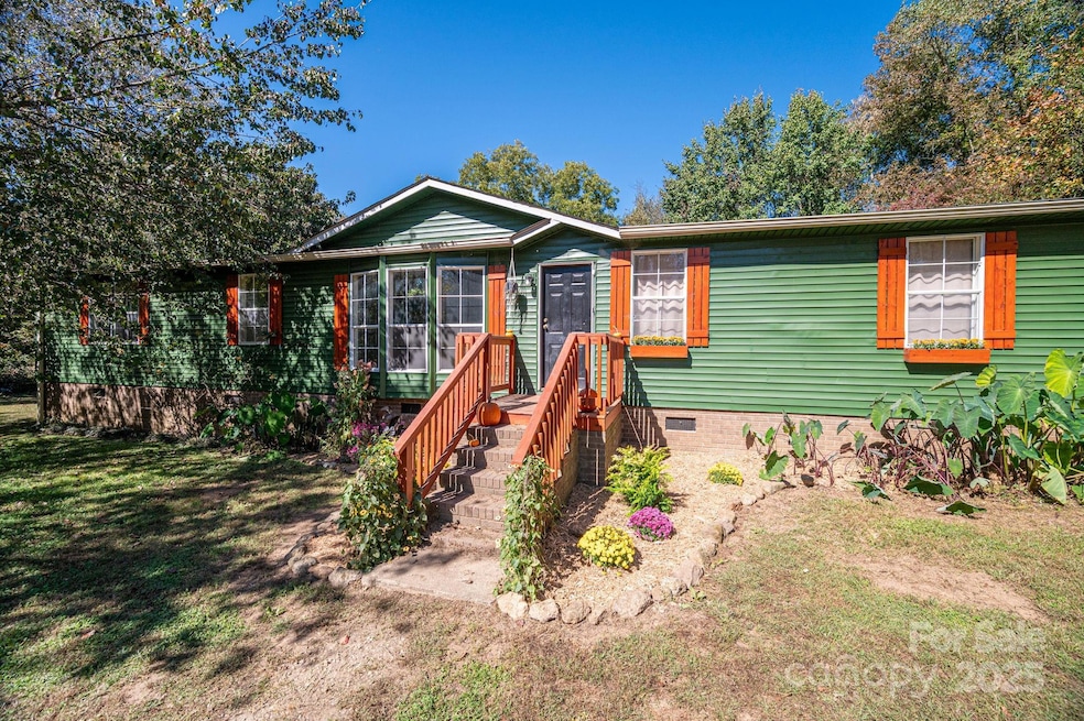 Under Contract $269,900