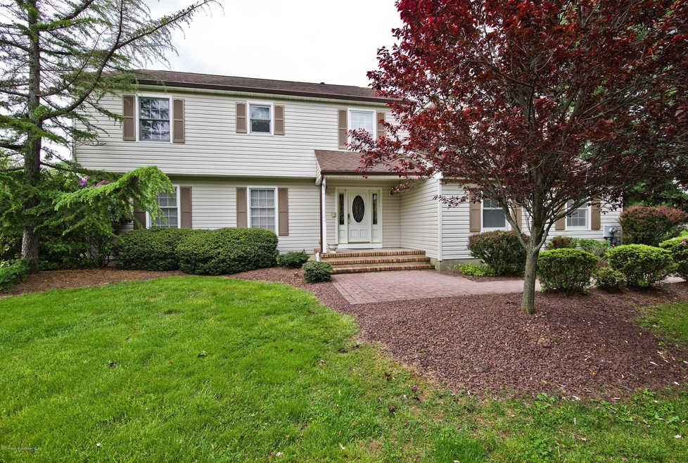 16 Longview Drive