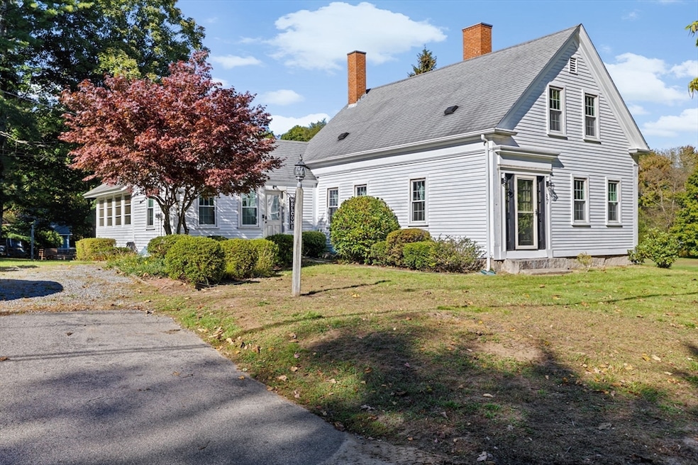 37 Brook St, Hanson, MA 02341 - photo 1