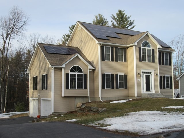 24 Eastgate Rd unit 8-052-009, Derry, NH 03038 - photo 1