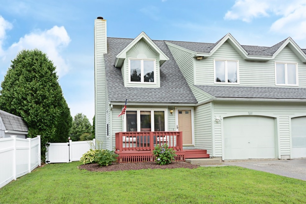 111 Santoro Rd, Worcester, MA 01606 - photo 1