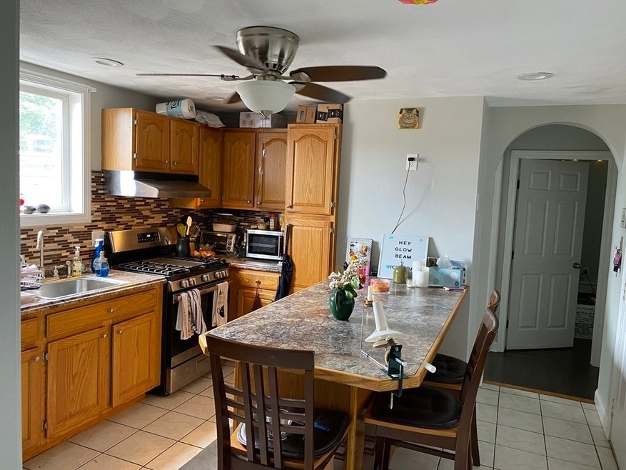 348 Norfolk St unit 2, Cambridge, MA 02139 - photo 1