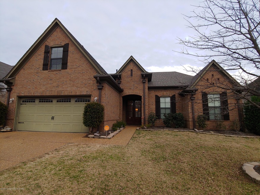 Landscaped front