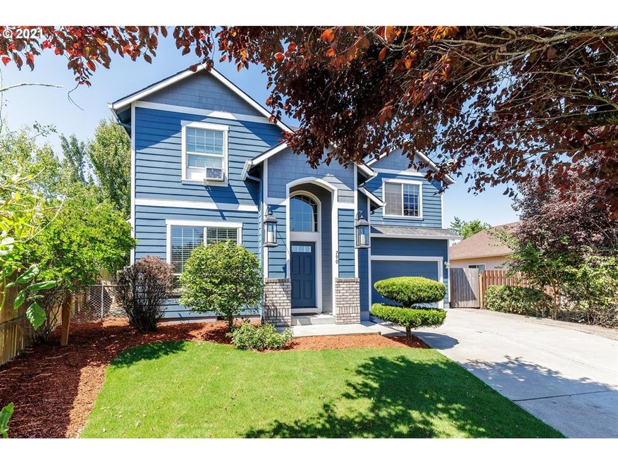 790 Zepher Way, Molalla, OR 97038 - photo 1