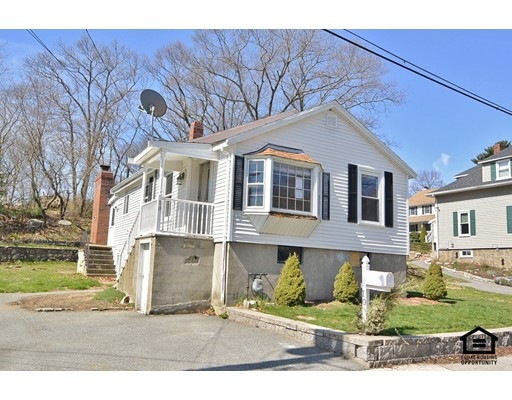 10 Winnegance Ave, Peabody, MA 01960 - photo 1