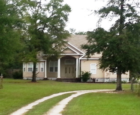 195 Sweetwater Cir, Crawfordville, FL 32327 - photo 1