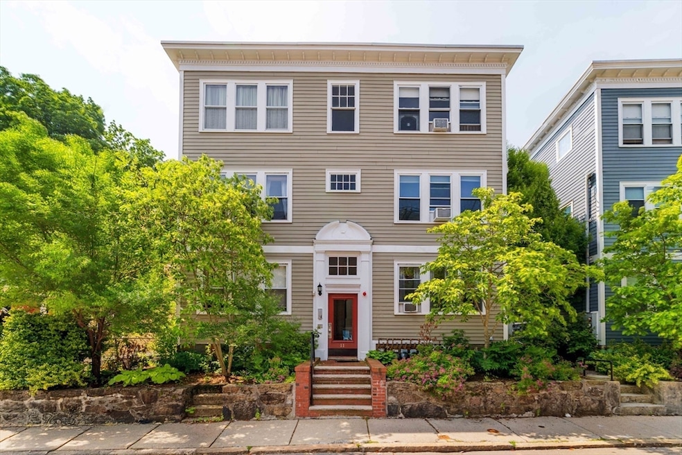 11 Sedgwick St unit 8, Jamaica Plain, MA 02130 - photo 1