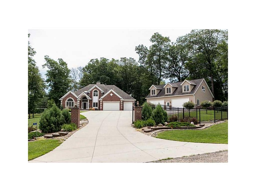 170 Abbotsford Rd, Cedar Rapids, IA 52403 - photo 1