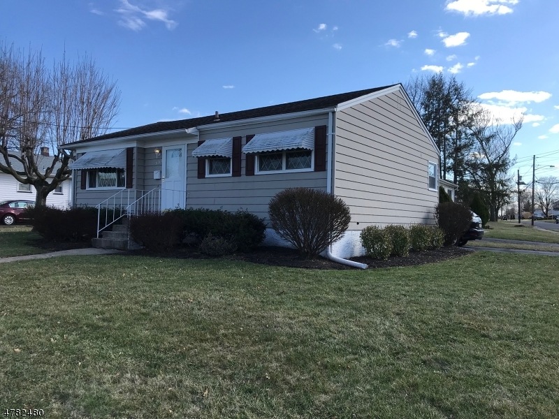333 Jackson Ave, Manville, NJ 08835 - photo 1
