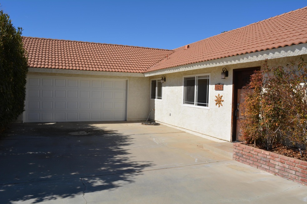 3825 Knox Ave, Rosamond, CA 93560 - photo 1