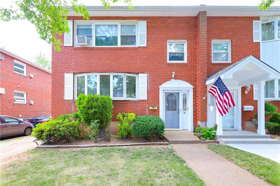 Pending $780,000 • Co-Listing Agent