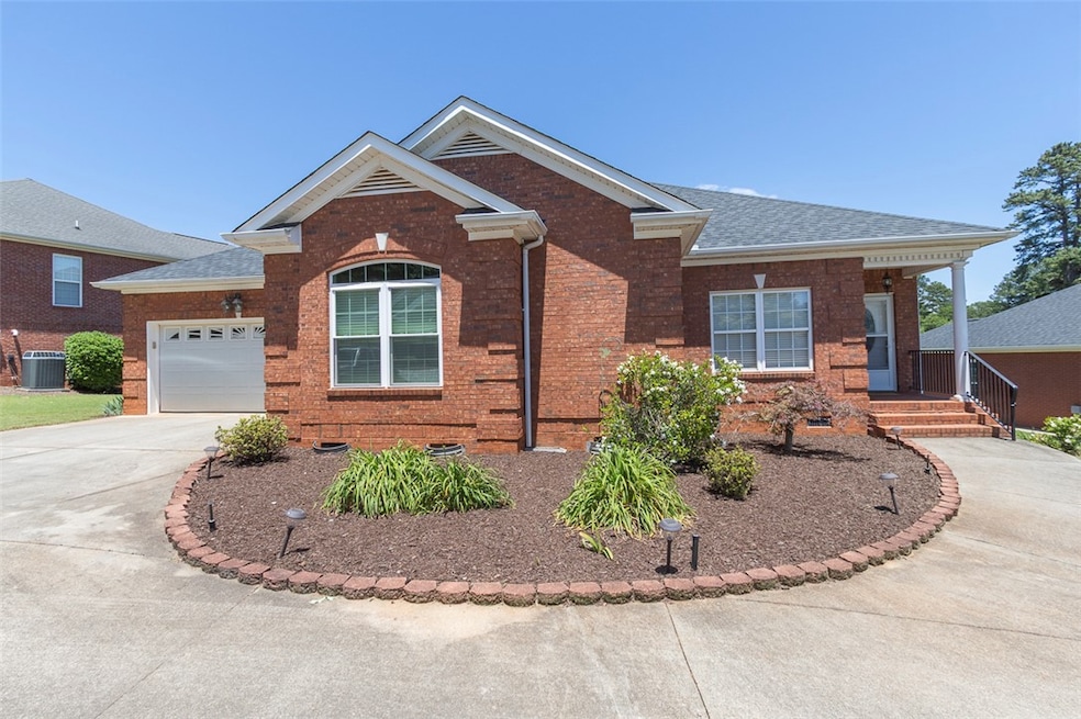 207 Green Chase W, Anderson, SC 29621 - photo 1