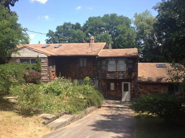 Exterior Front of 3 unit home