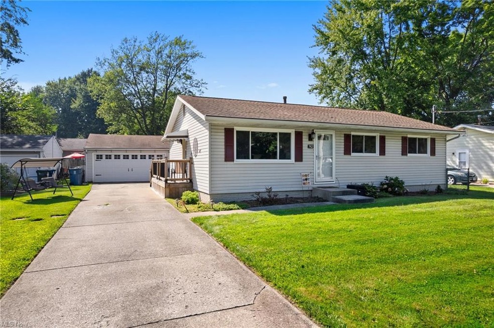 742 W Shore Blvd, Sheffield Lake, OH 44054 - photo 1