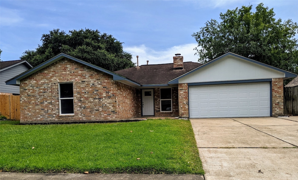 3415 Sardis Ln, Houston, TX 77088 - photo 1