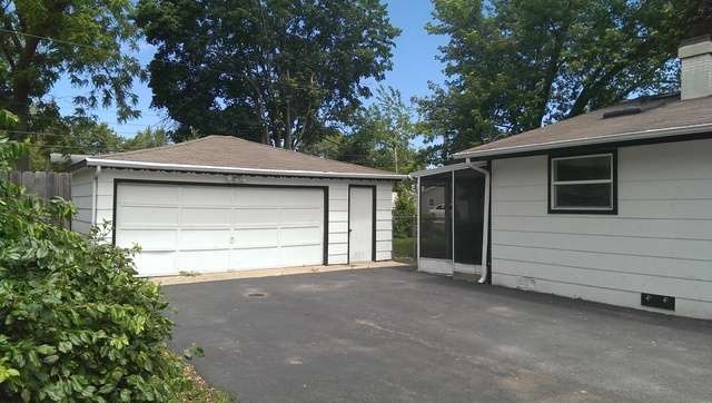 1518 Amarillo Dr, Carpentersville, IL 60110 - photo 1