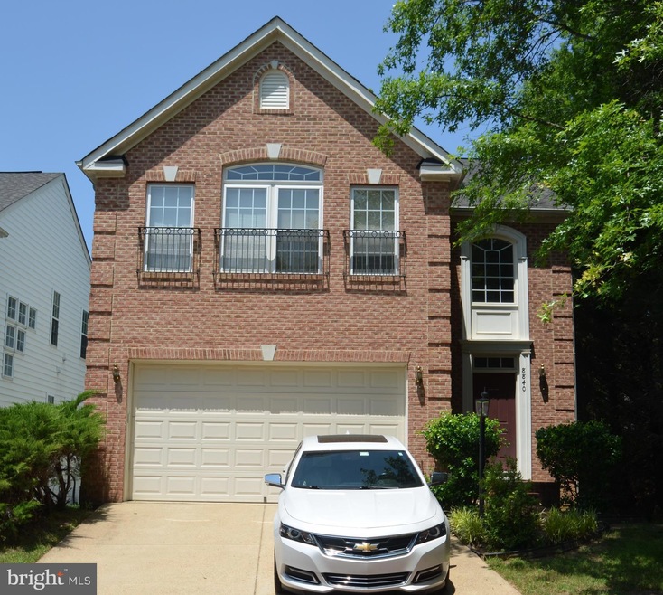 8840 Bennington Blvd, Lorton, VA 22079 - photo 1