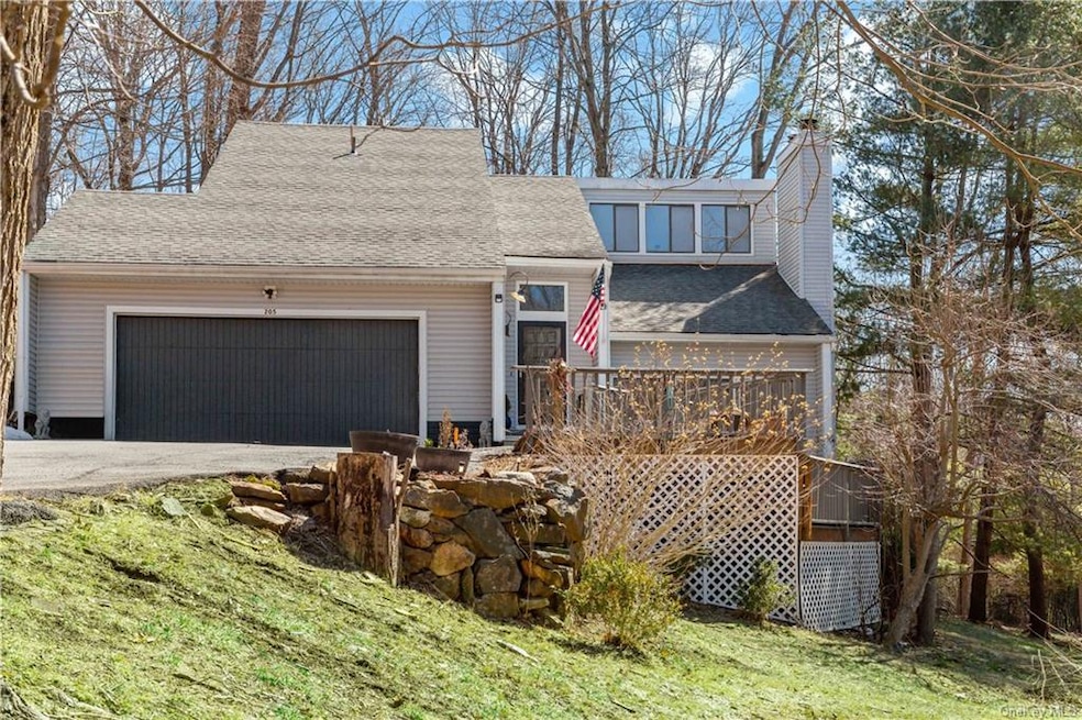 205 Colabaugh Pond Rd, Croton On Hudson, NY 10520 - photo 1