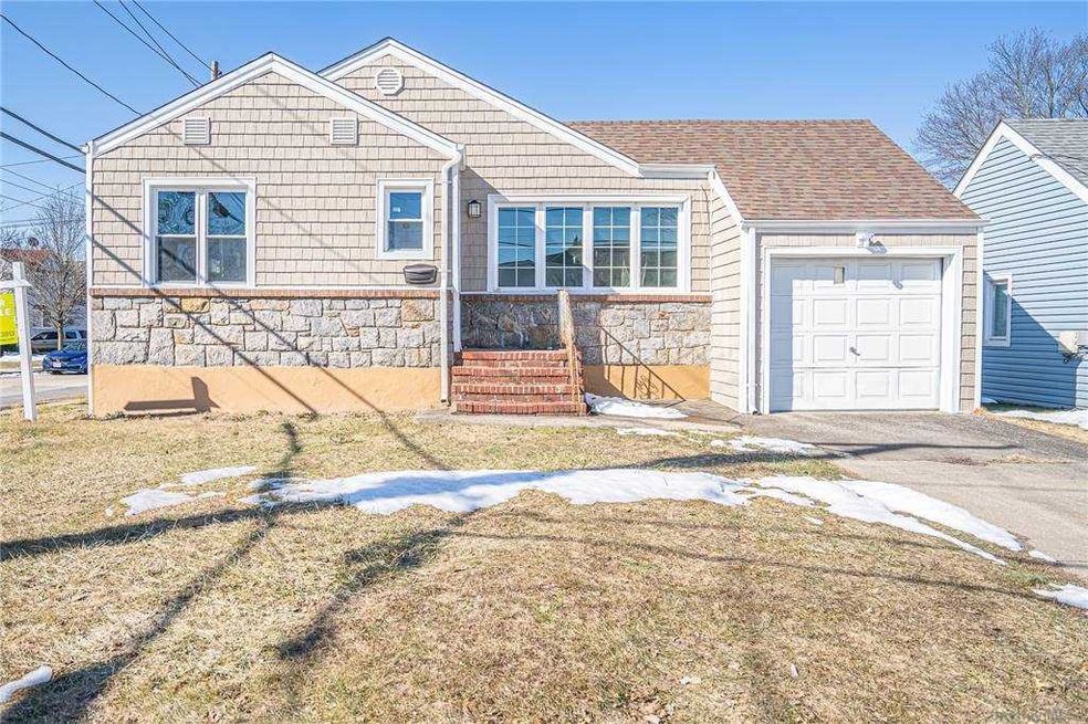 1 Glover Cir, Lynbrook, NY 11563 - photo 1