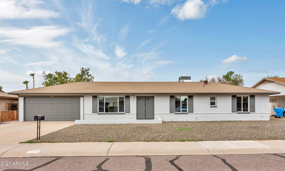1946 W. Topeka Drive