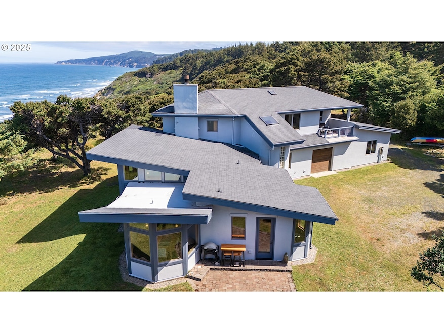 88675 Whiting Ln, Bandon, OR 97411 - photo 1