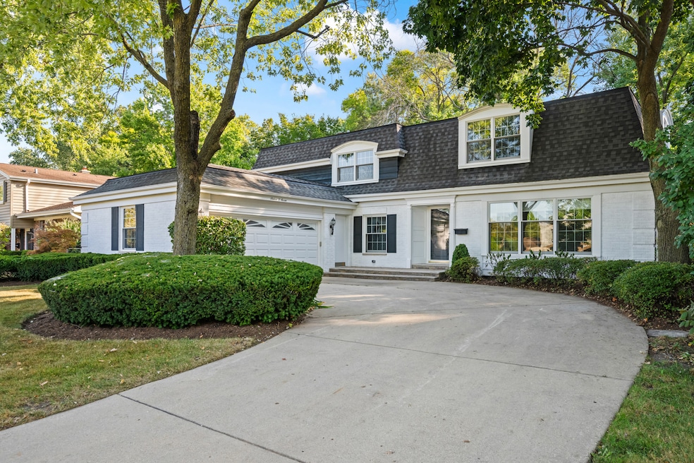 Sold $777,750 • Co-Listing Agent