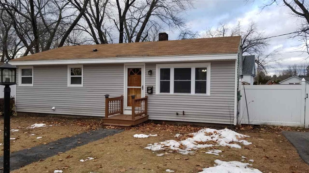 24 Granite St, Allenstown, NH 03275 - photo 1