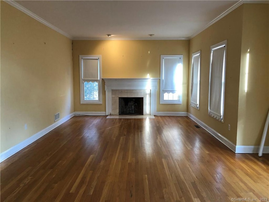 3 Plumb Creek Rd, Trumbull, CT 06611 - photo 1