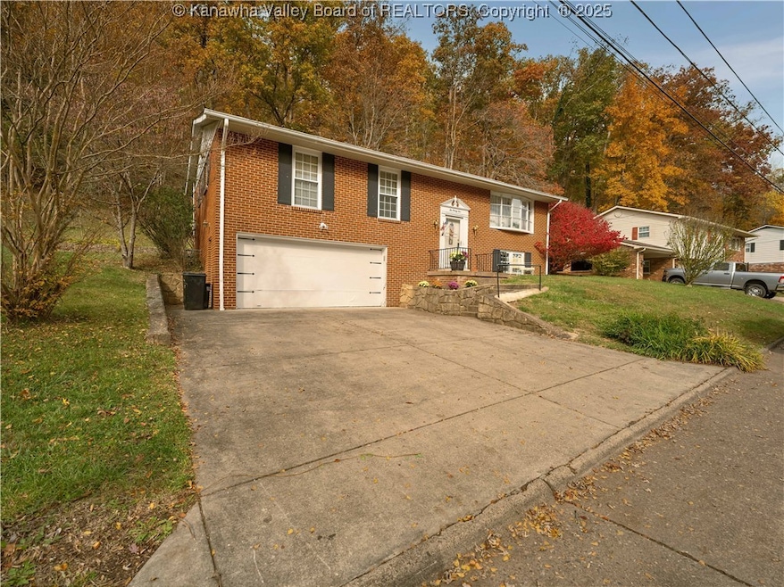 Pending $225,000 • Co-Listing Agent