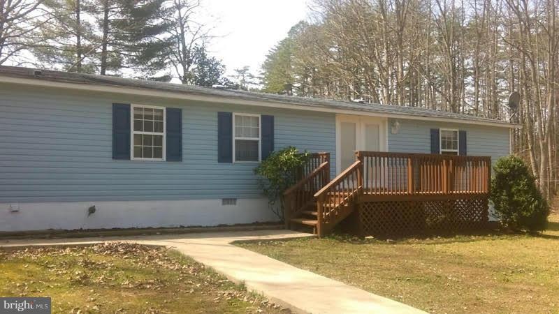 844 Mt Pleasant Chur Rd, Mineral, VA 23117 - photo 1