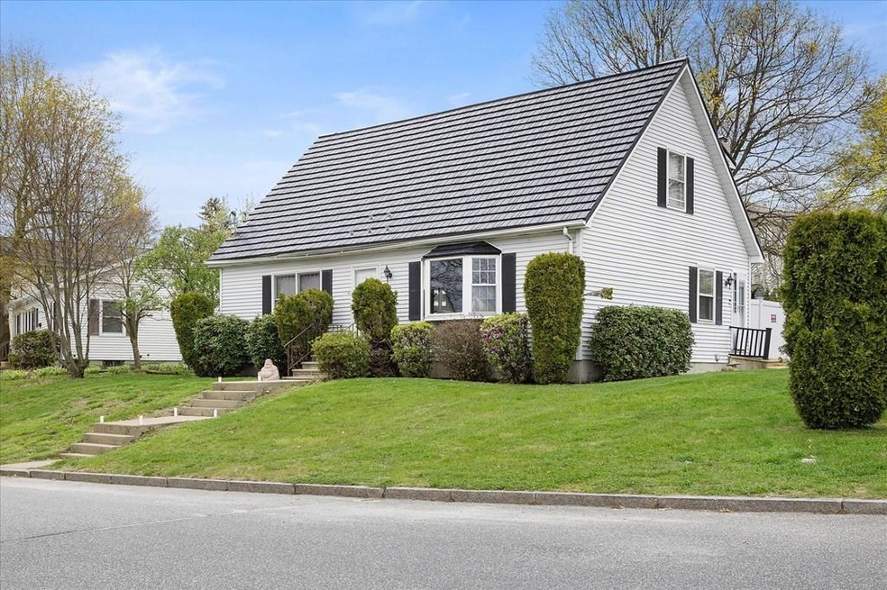 2 Hunnewell Rd, Worcester, MA 01606 - photo 1