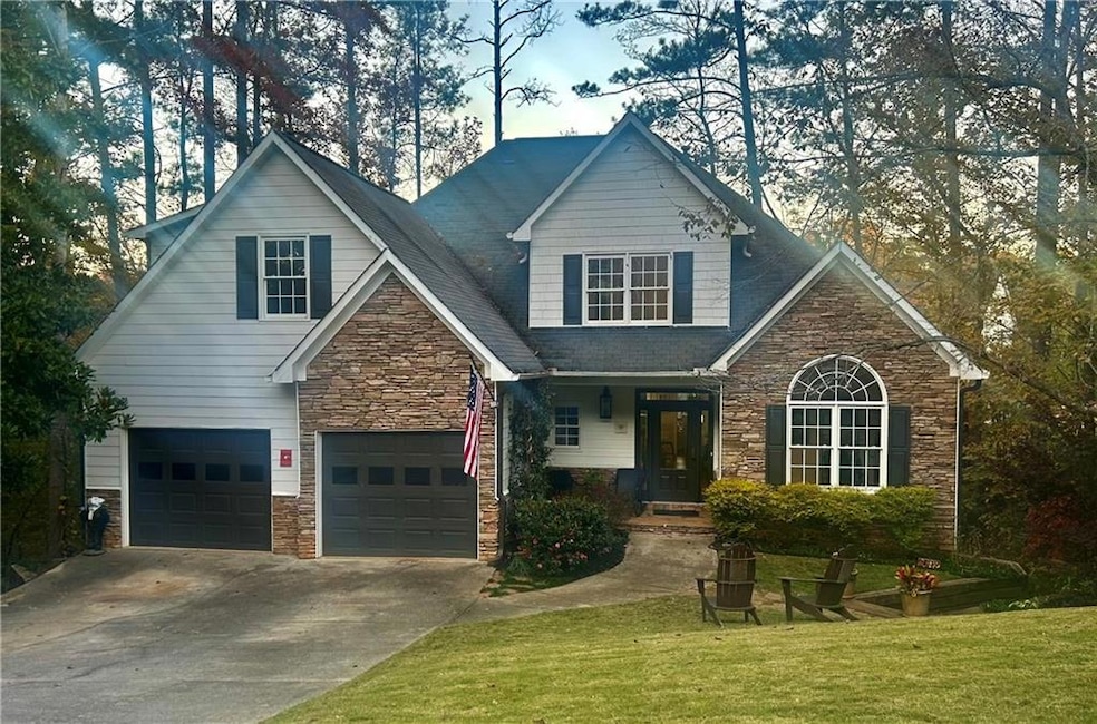 STUNING CUL-DE-SACBUILDERS PERSONAL HOME