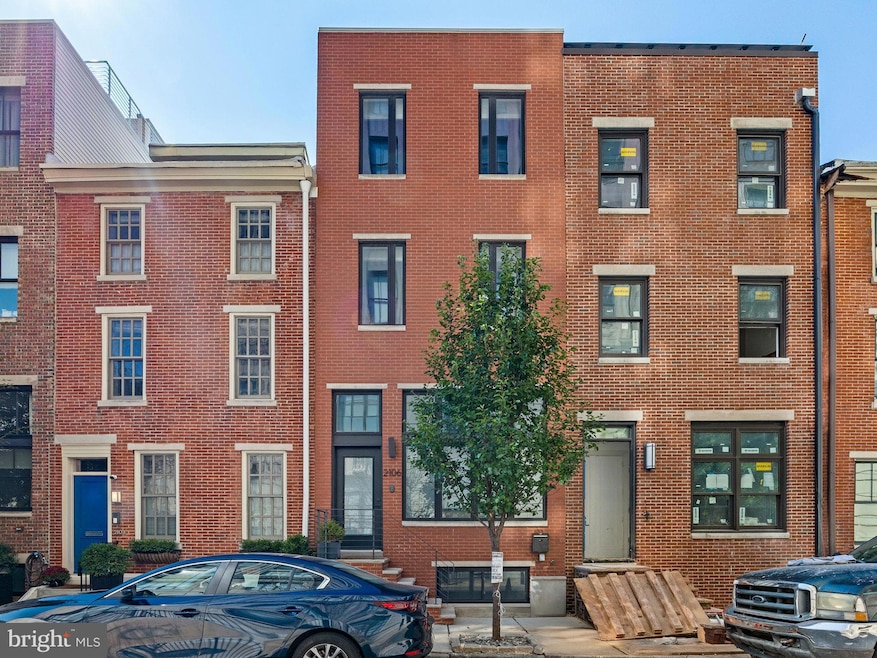 2106 Spring St, Philadelphia, PA 19103 - photo 1