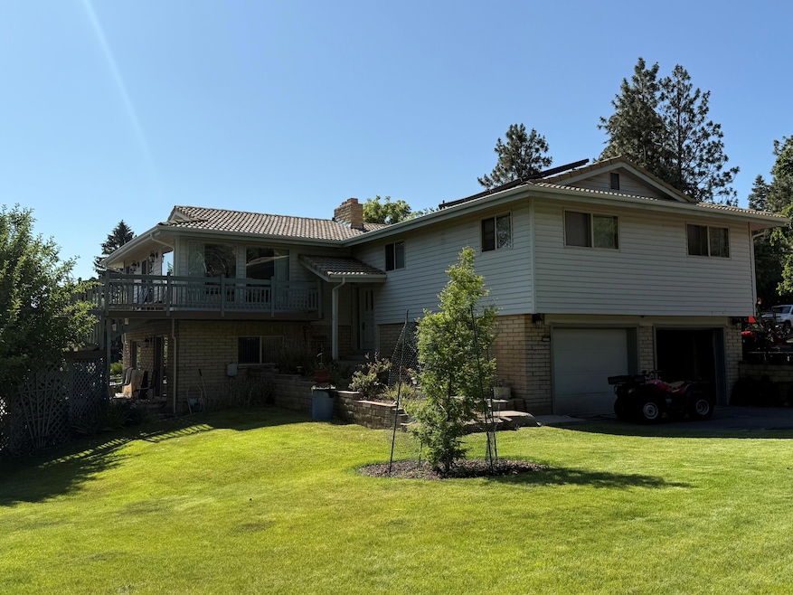 7575 Cannon Ave, Klamath Falls, OR 97603 - photo 1