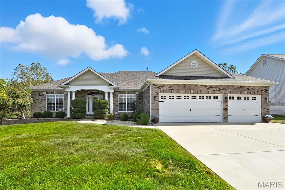 128 Lamp Post Ln, Arnold, MO 63010 - photo 1