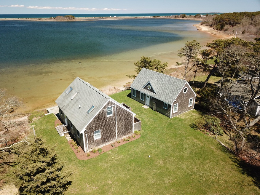 9 The Blvd, Edgartown, MA 02539 - photo 1