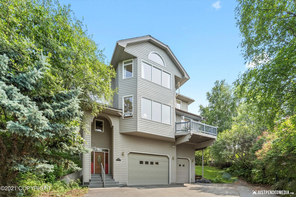 16401 Chasewood Ln, Anchorage, AK 99516 - photo 1