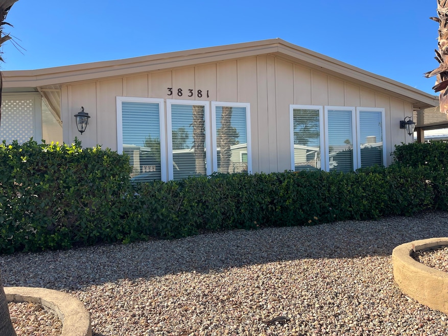 Under Contract $325,000