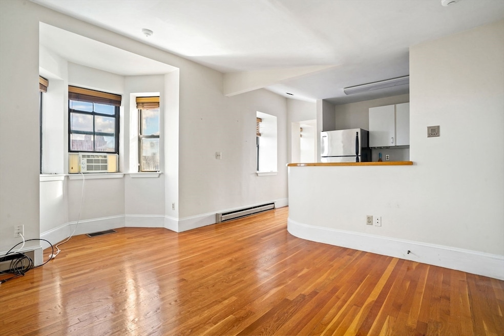533 Columbus Ave unit 12, Boston, MA 02118 - photo 1