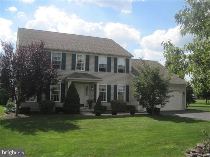 35 Diane Dr, Honey Brook, PA 19344 - photo 1