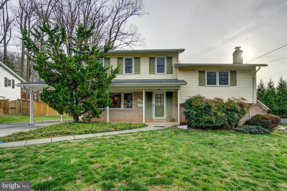 5303 Manorfield Rd, Rockville, MD 20853 - photo 1