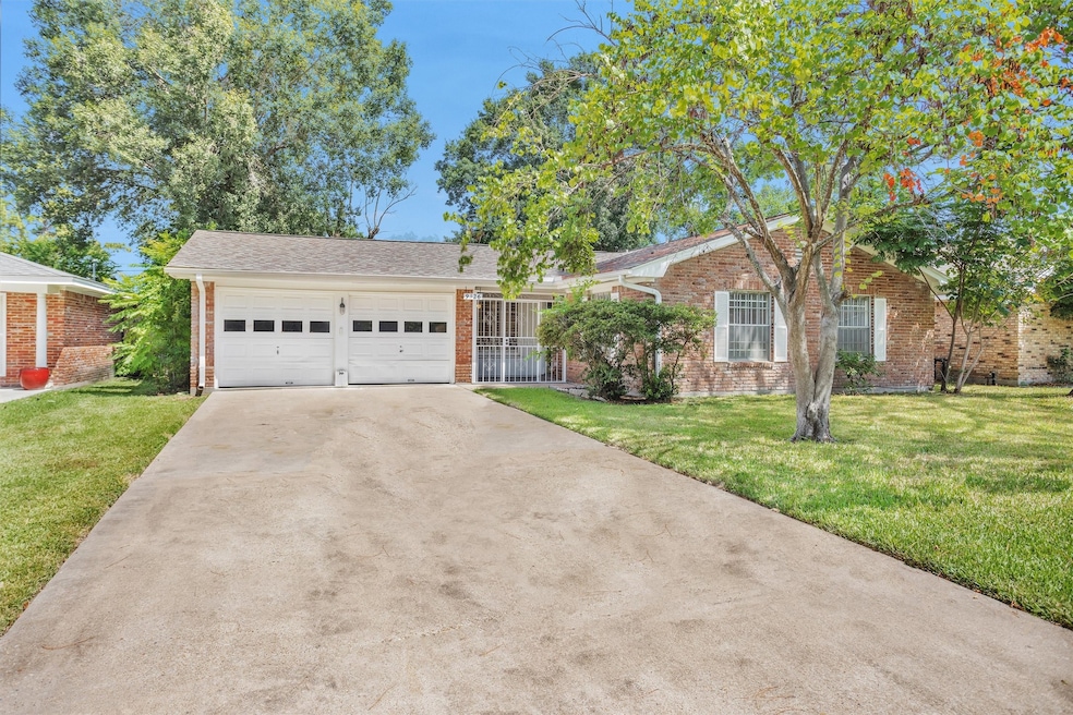 Sold • Co-Listing Agent