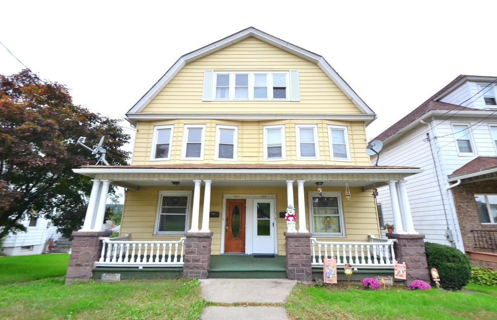 704 E Main St, Nanticoke, PA 18634 - photo 1