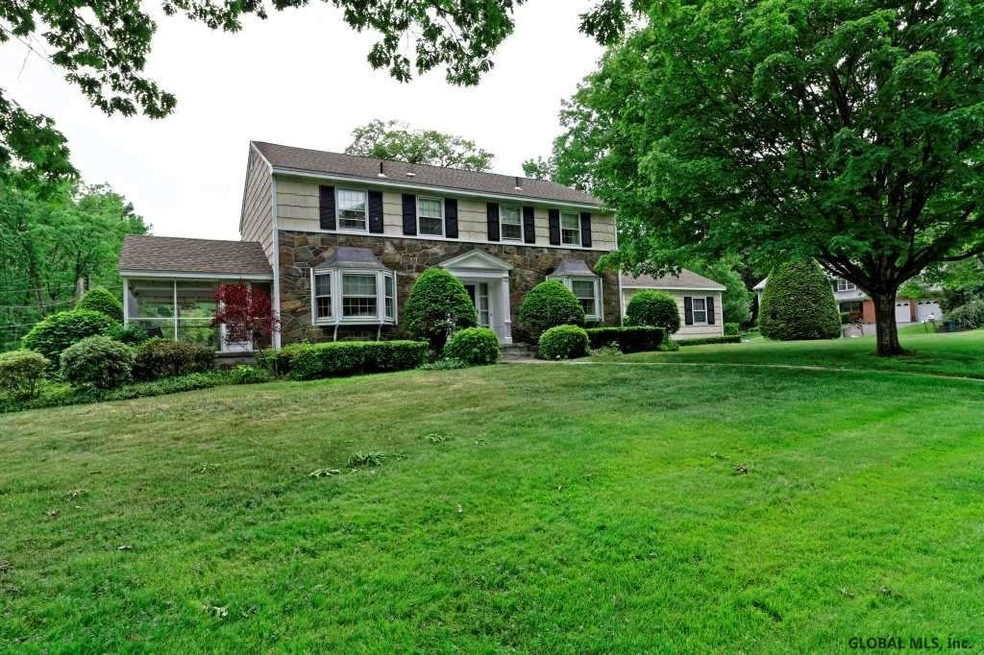 20 MacAffer Dr, Albany, NY 12204 - photo 1