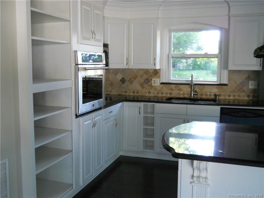 3671 Old Town Rd, Bridgeport, CT 06606 - photo 1