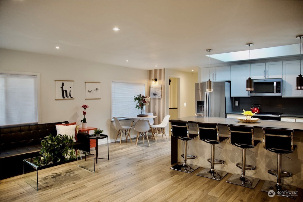 Sold $595,000 • Co-Listing Agent