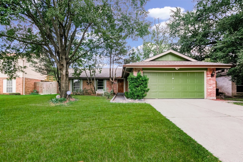 11115 Clear Fork Dr, Humble, TX 77396 - photo 1