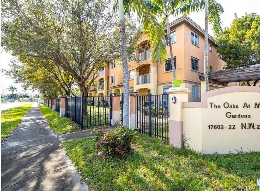 17622 NW 25th Ave unit 101, Miami Gardens, FL 33056 - photo 1