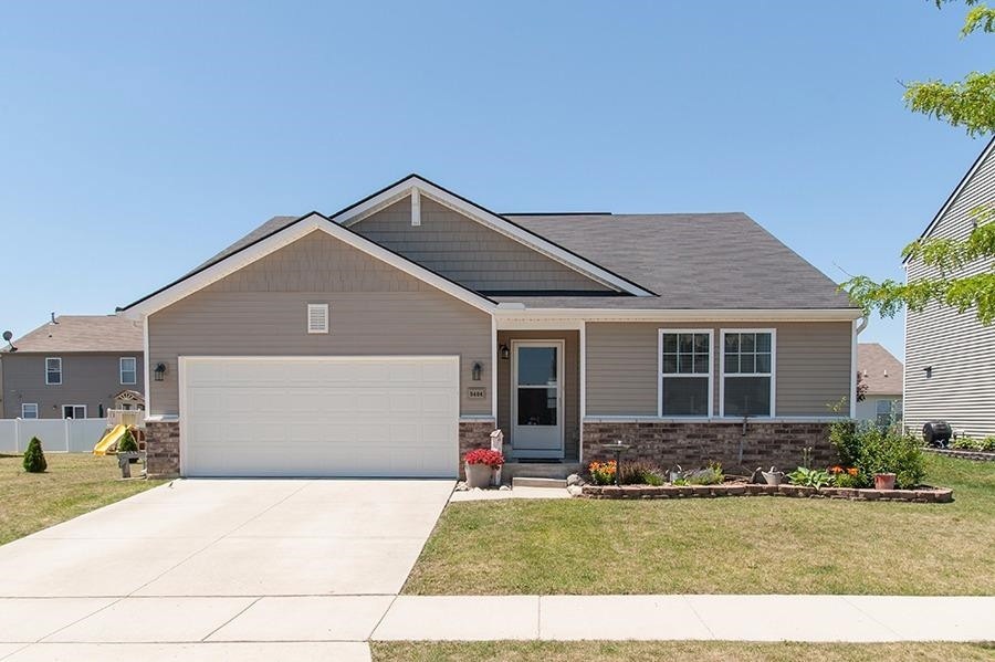 8404 Walnut Hill, Dexter, MI 48130 - photo 1